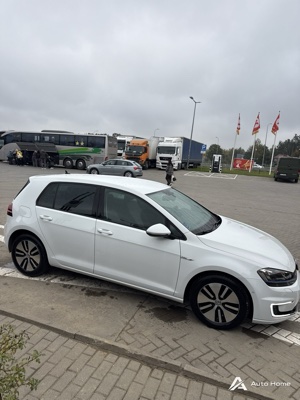 Volkswagen e-Golf 2016