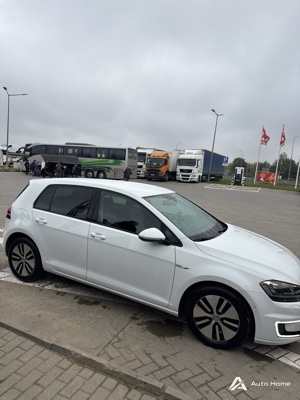 Volkswagen e-Golf 2016
