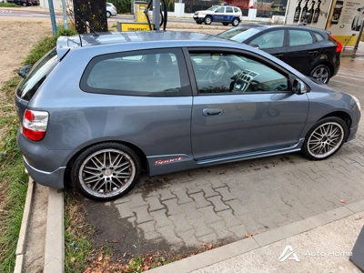 Honda Civic 2004