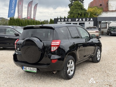 Toyota RAV4 2011