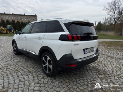 Peugeot 5008 2019