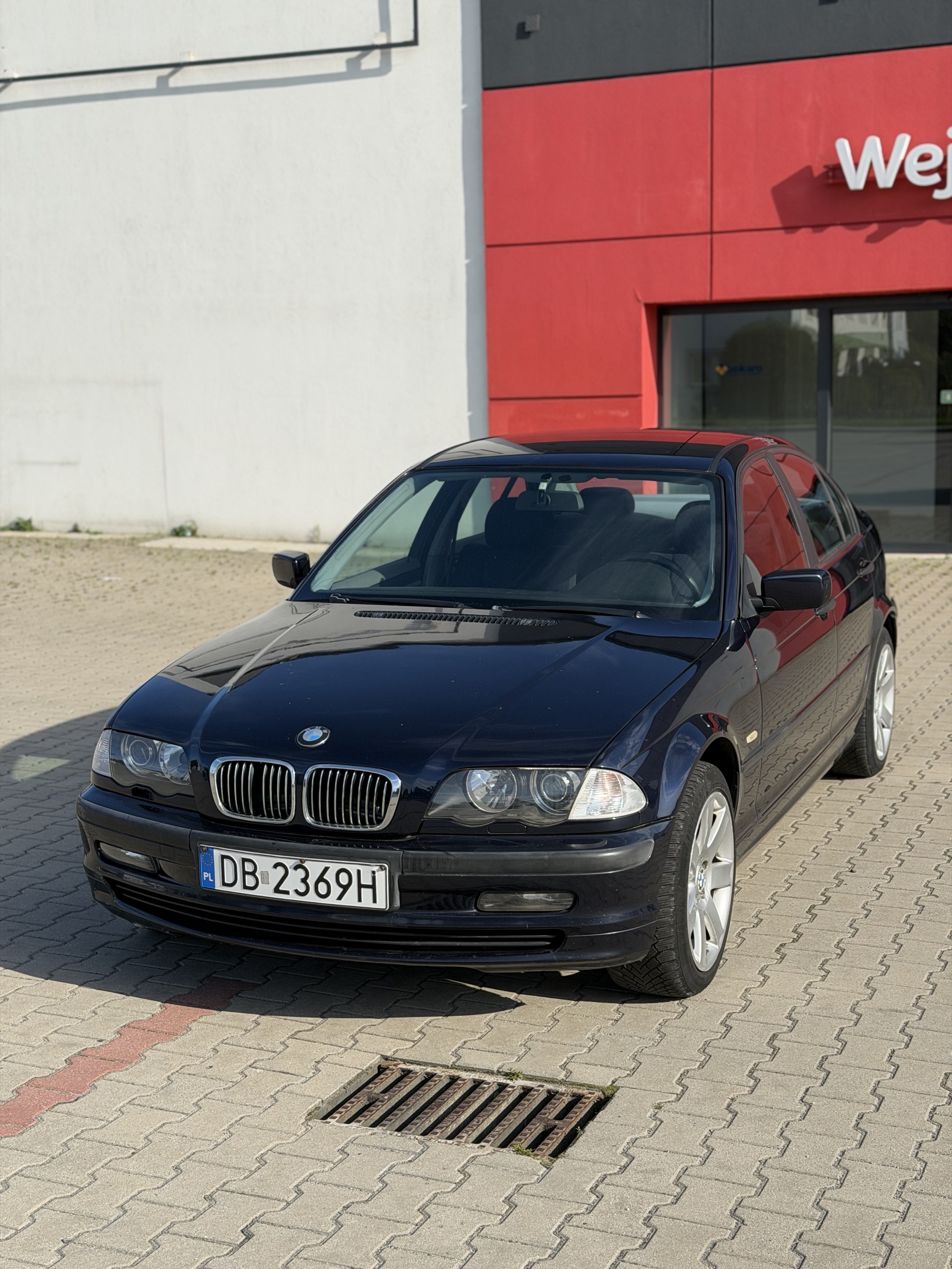 BMW 3 Series 2000