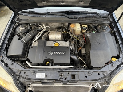 Opel Signum 2003