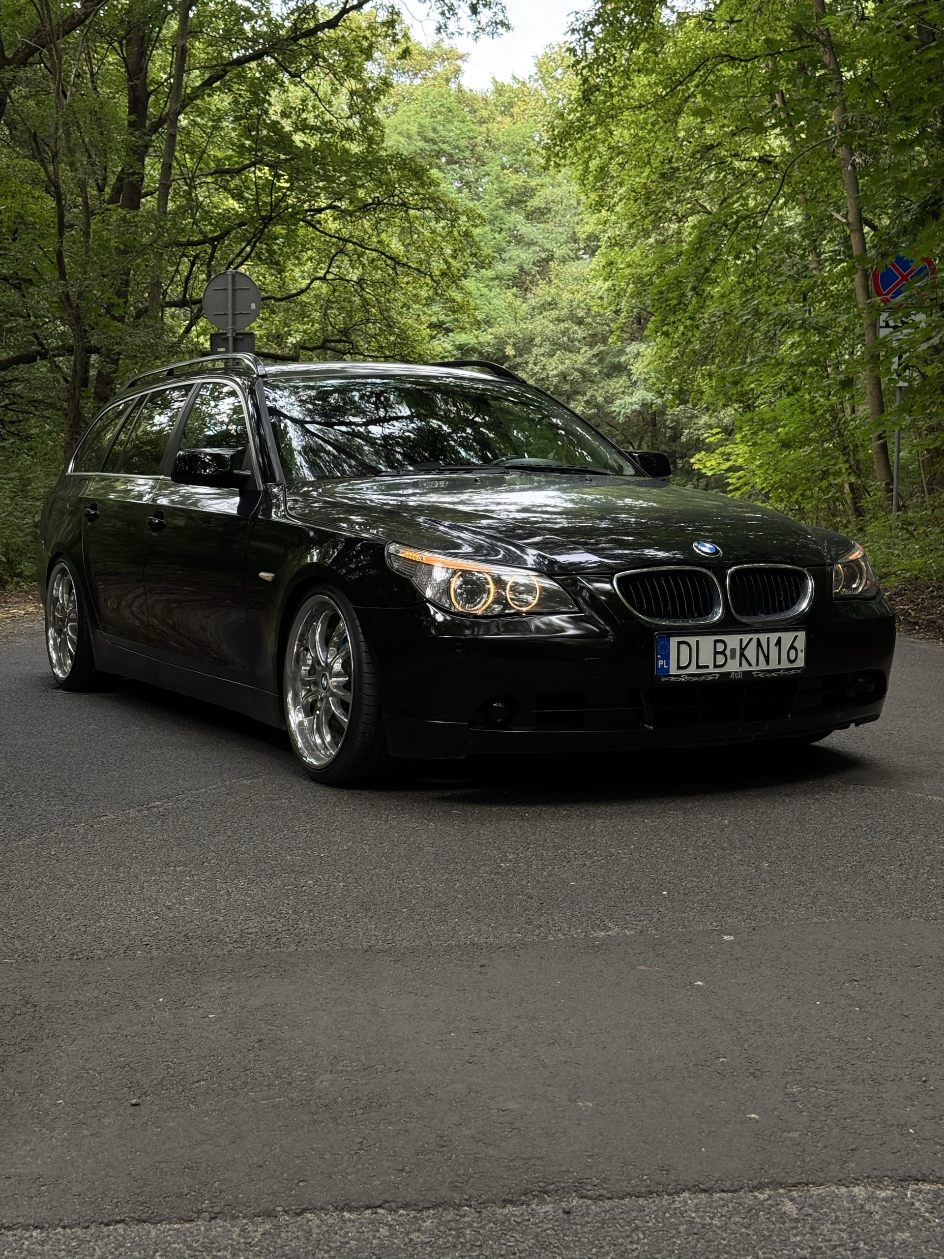 BMW 5 Series 2004
