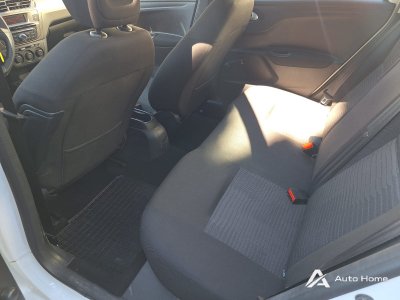Peugeot 301 2018